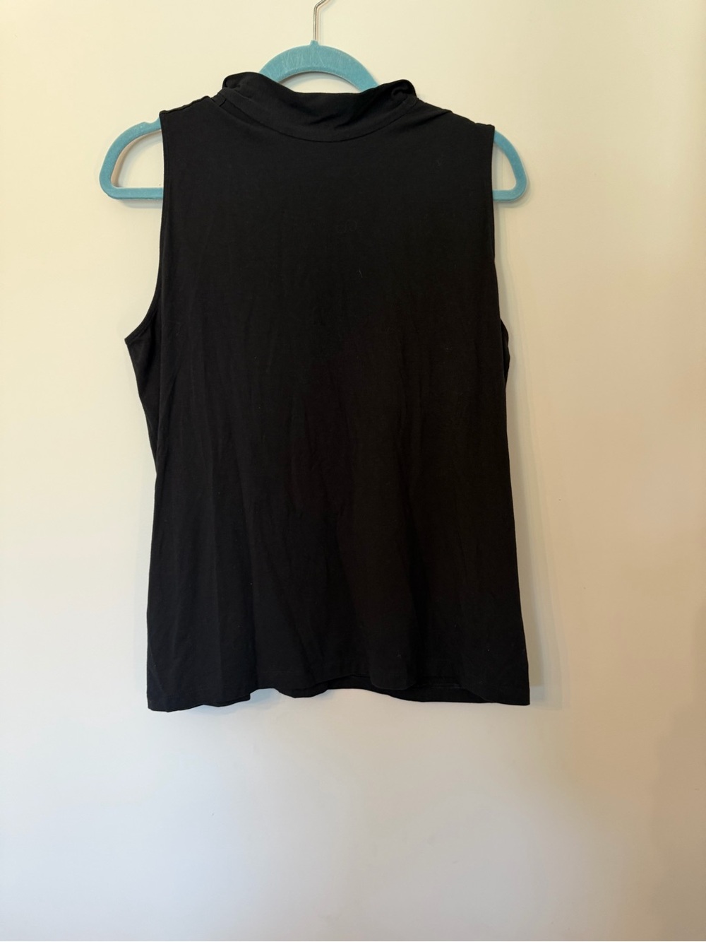 Cotton/ Modal blend closet staple black sleeveless top size XL